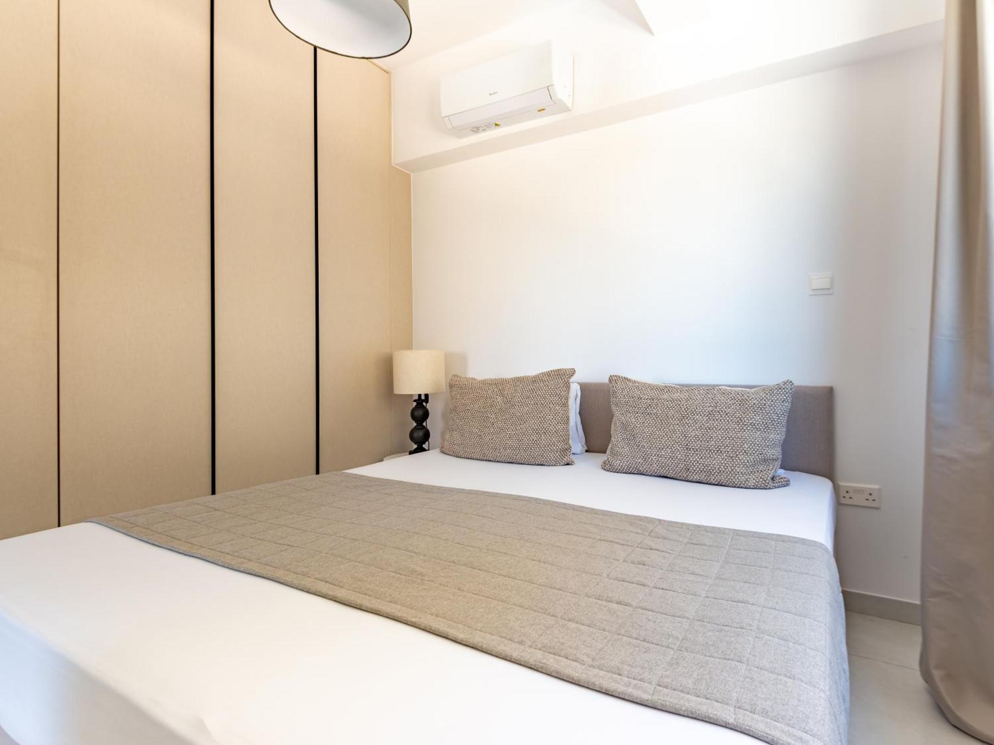 Sanders Only Limassol Zimmer foto